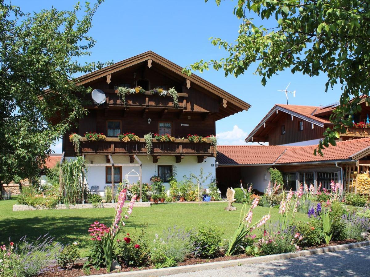 Ferienwohnung Bei Mutti Rottau Exterior foto