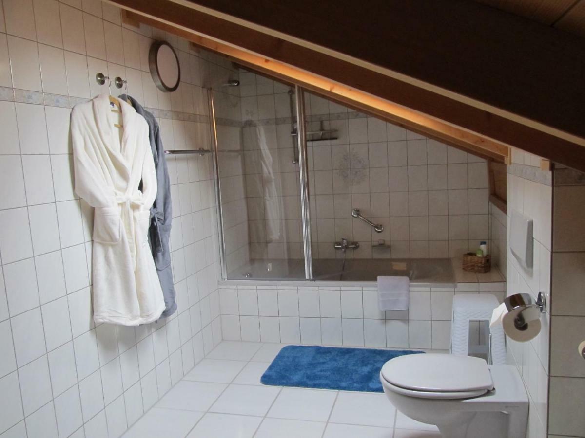 Ferienwohnung Bei Mutti Rottau Exterior foto